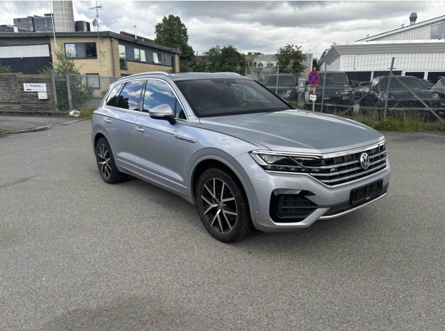 Volkswagen Touareg Atmosphere*R-Line*Matrix*Pano*DYNAUDIO* foto 3