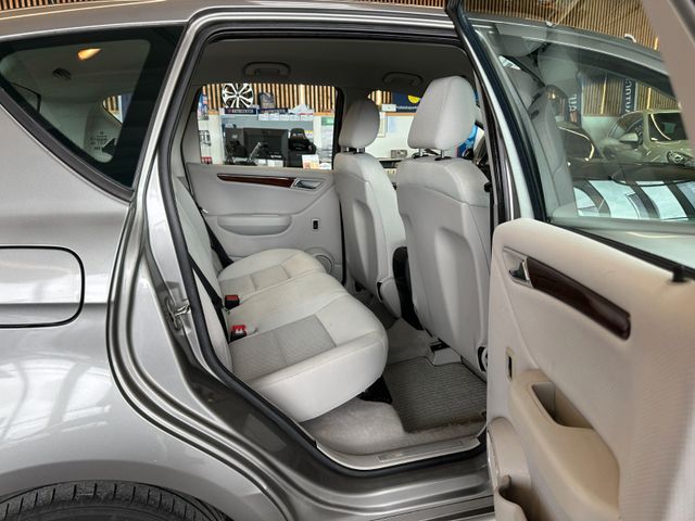 MYAUTOCENTER – Gebraucht- und Jahreswagen mit Werkstattservice in Pfaffenhofen Mercedes-Benz A 150 *Klima*Elegance*Automatik*TÜV*