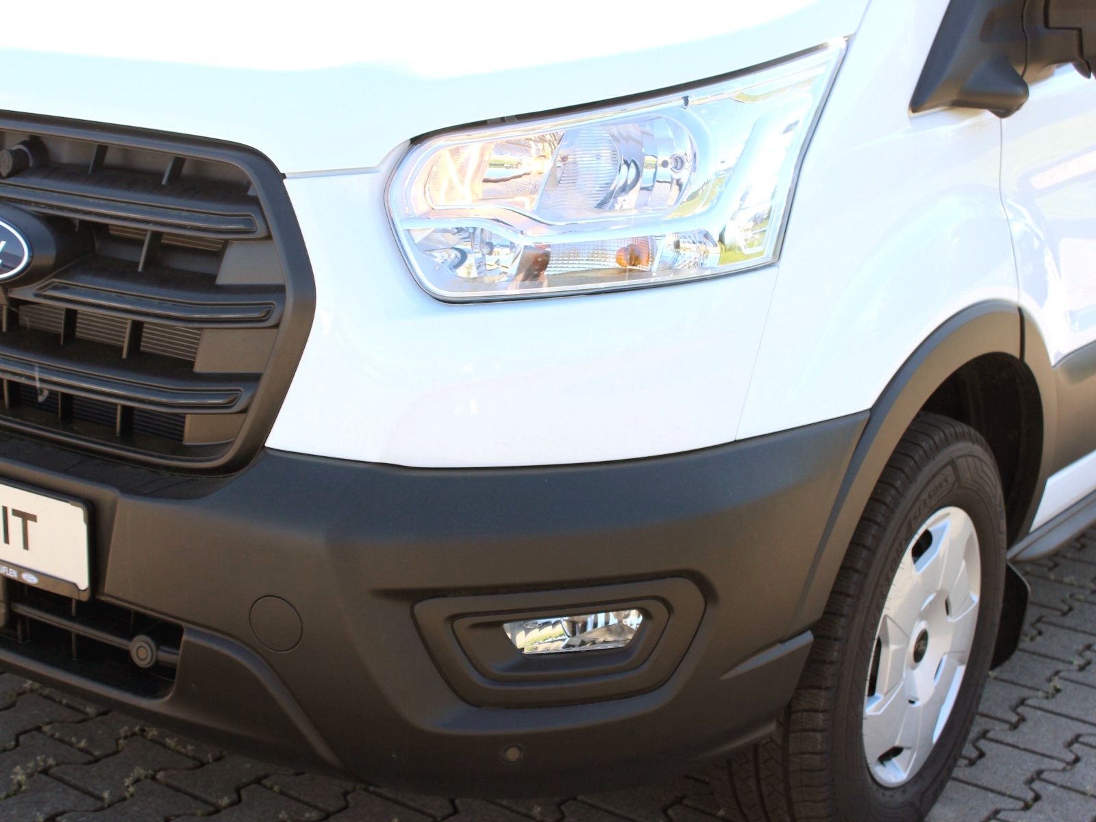 Fahrzeugabbildung Ford Transit Kasten 350 L4 Trend