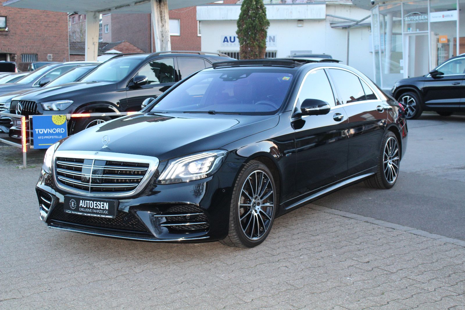MERCEDES-BENZ S 560 e L AMG LINE+PANO+LANG+360°KAMERA+LUFT+ACC
