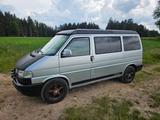 Volkswagen VW T4 Multivan Syncro-Allrad 2,5 TDI AXL, AHK - Volkswagen T4 Multivan: TDI