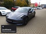 Tesla Model 3 Long Range AWD - silberne Tesla Model 3