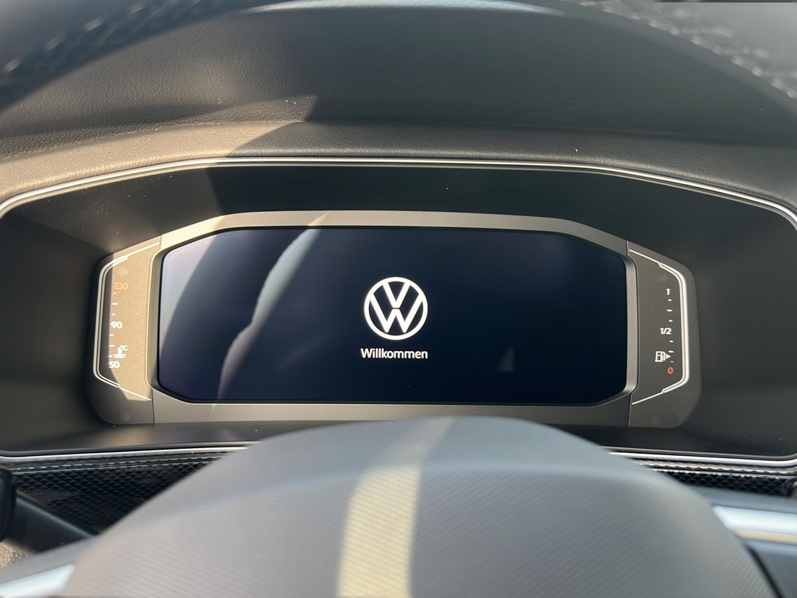 Volkswagen T-Cross - Bild 15