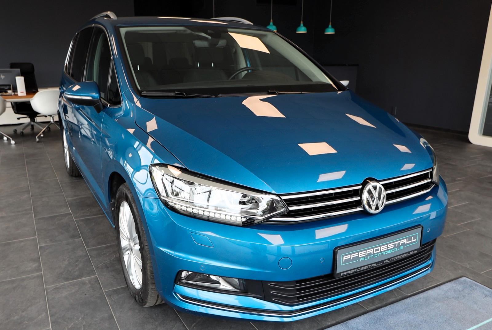 Volkswagen Touran Highline 2.0 TDI DSG NAVI AHK LED