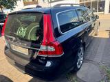 Volvo V70 D2 Summum / GSD / XENON / AHK / R-Desing Alu - gebrauchte Volvo Kombis