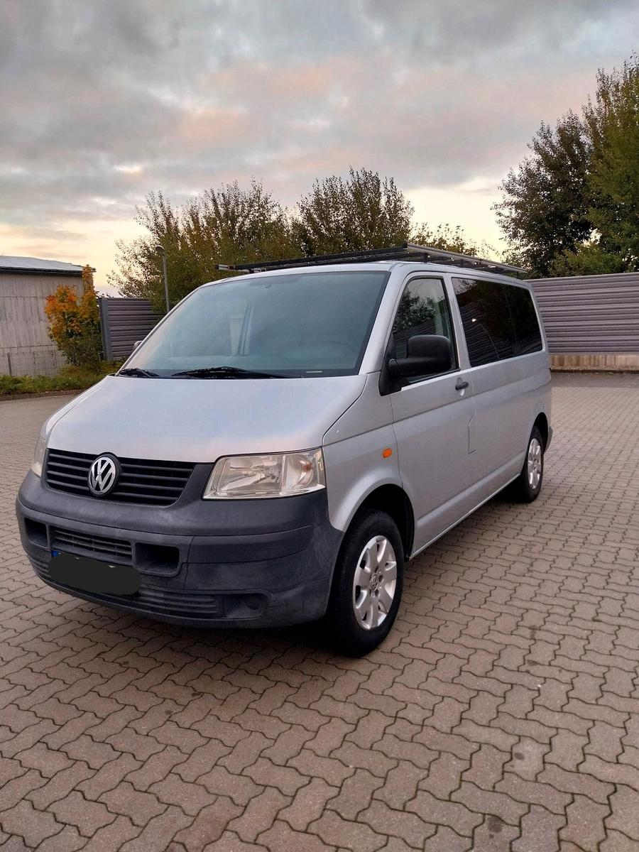 Volkswagen T5 Caravelle