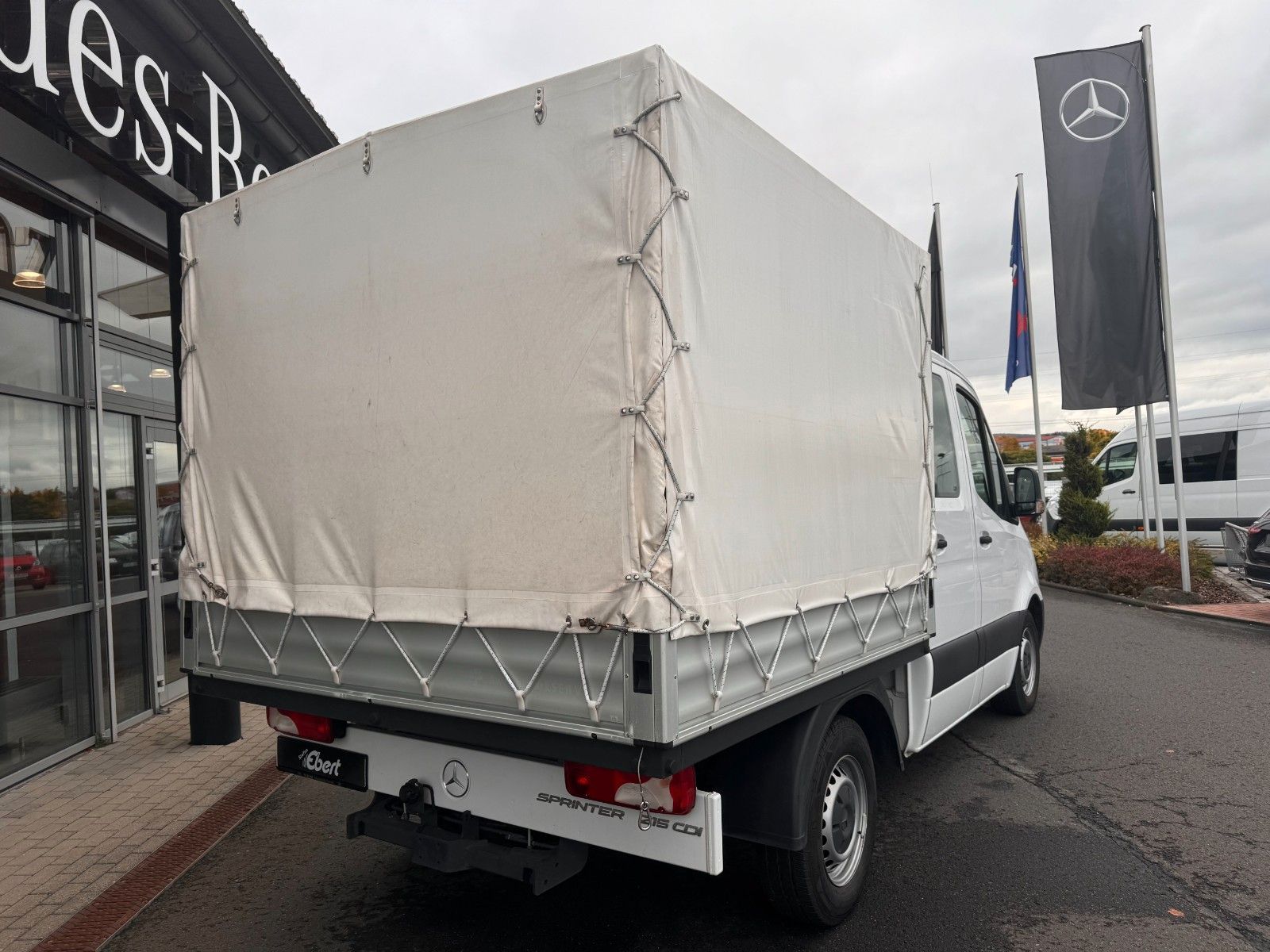 Fahrzeugabbildung Mercedes-Benz Sprinter 215 CDI DoKa 9G Klima AHK SHZ