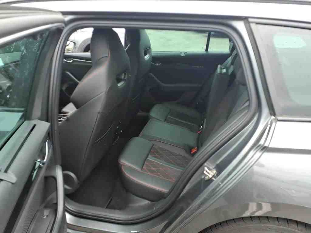 Skoda Octavia - Bild 8