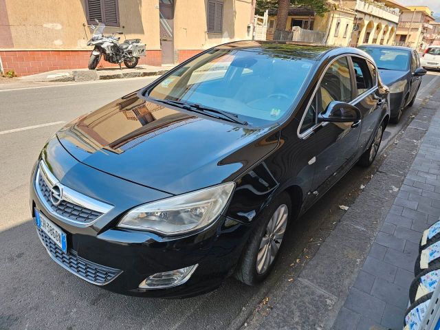 Opel Astra 1.4 Turbo 140CV 5 porte Cosmo