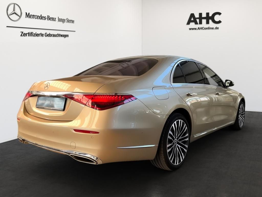 Fahrzeugabbildung Mercedes-Benz S 500 4M ACC AHK Standhzg HUD 4xSitzklima 3D