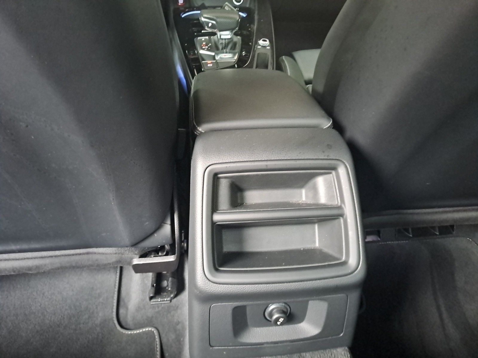 Audi S4 Limousine TDI foto 17