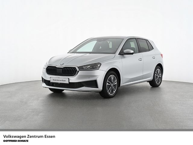 Skoda Fabia TOUR TSI DSG LED Navi Keyless Sitzhzg PDC