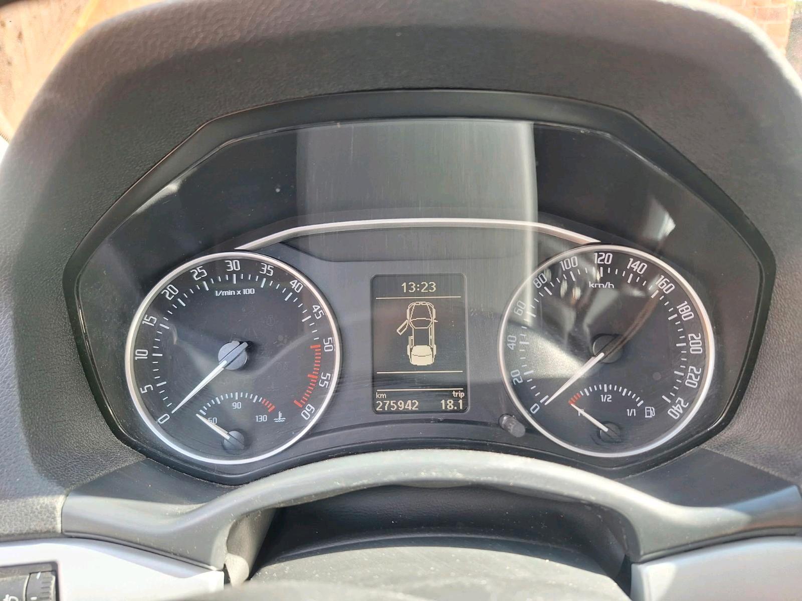Skoda Octavia 2011 — photo 11