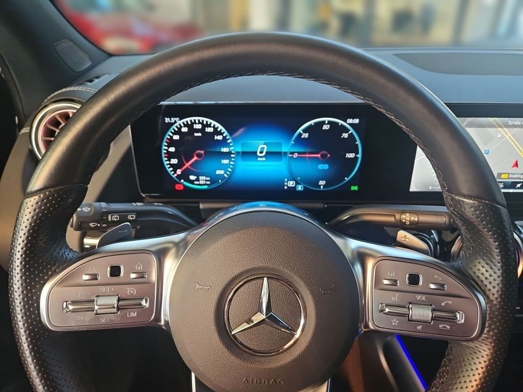 Fahrzeugabbildung Mercedes-Benz EQA 250+ ELECTRIC Navi LED Tempomat SHZ SpurH
