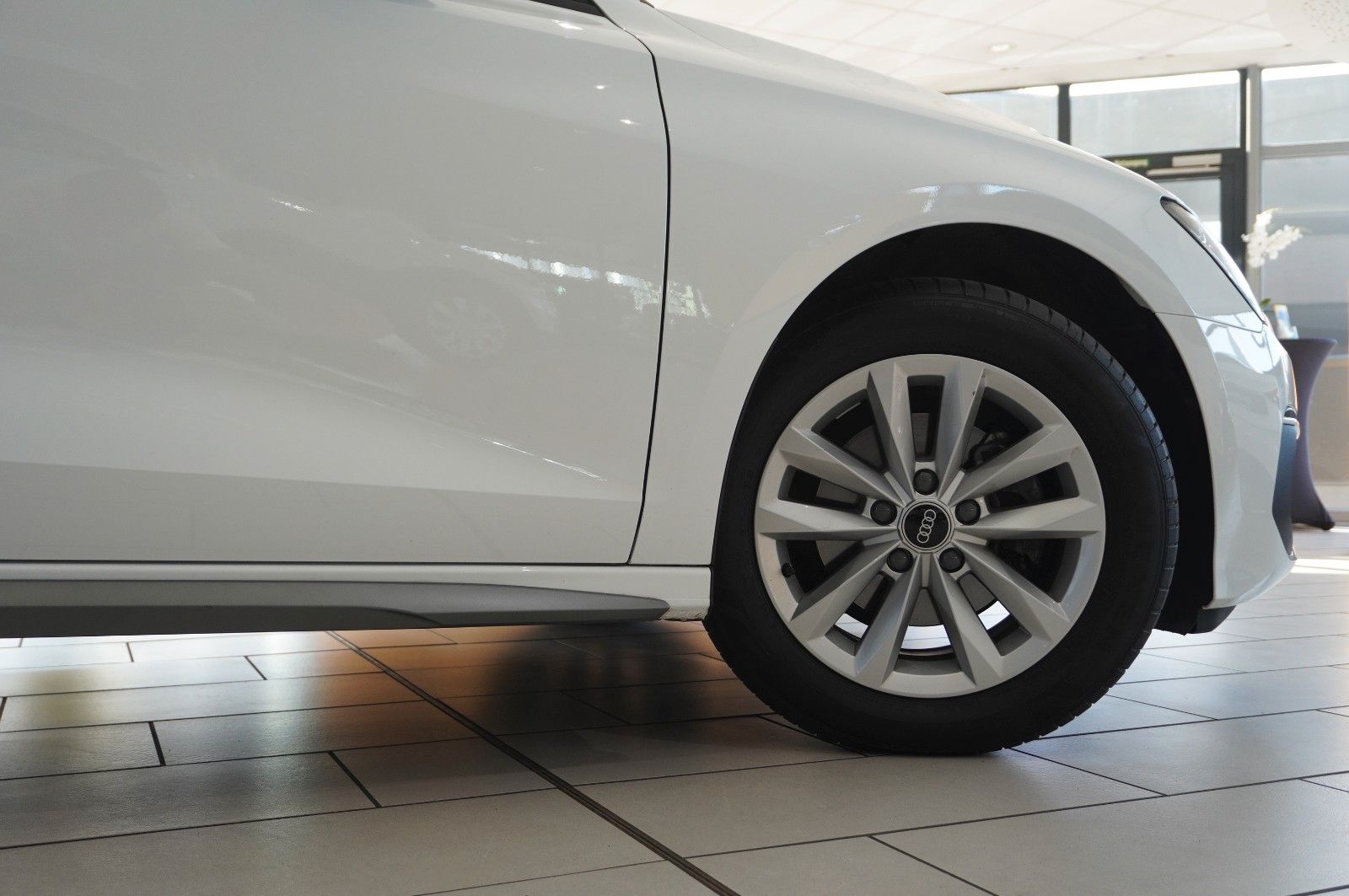 Fahrzeugabbildung Audi A3 Sportback 35 TFSI NAVI/LED/SHZ/VIRTU./TEMP.