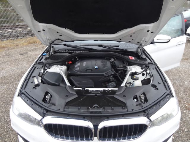 Fahrzeugabbildung BMW 520 d Sport Line/LED/Navi/Kamera/Leder/LED/