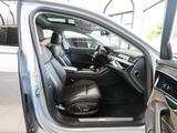 Audi A8 60 TFSI quattro LUFTF. ACC PANO B+O LASER SHZ - Audi A8 mit Benzin-Antrieb: Automatik
