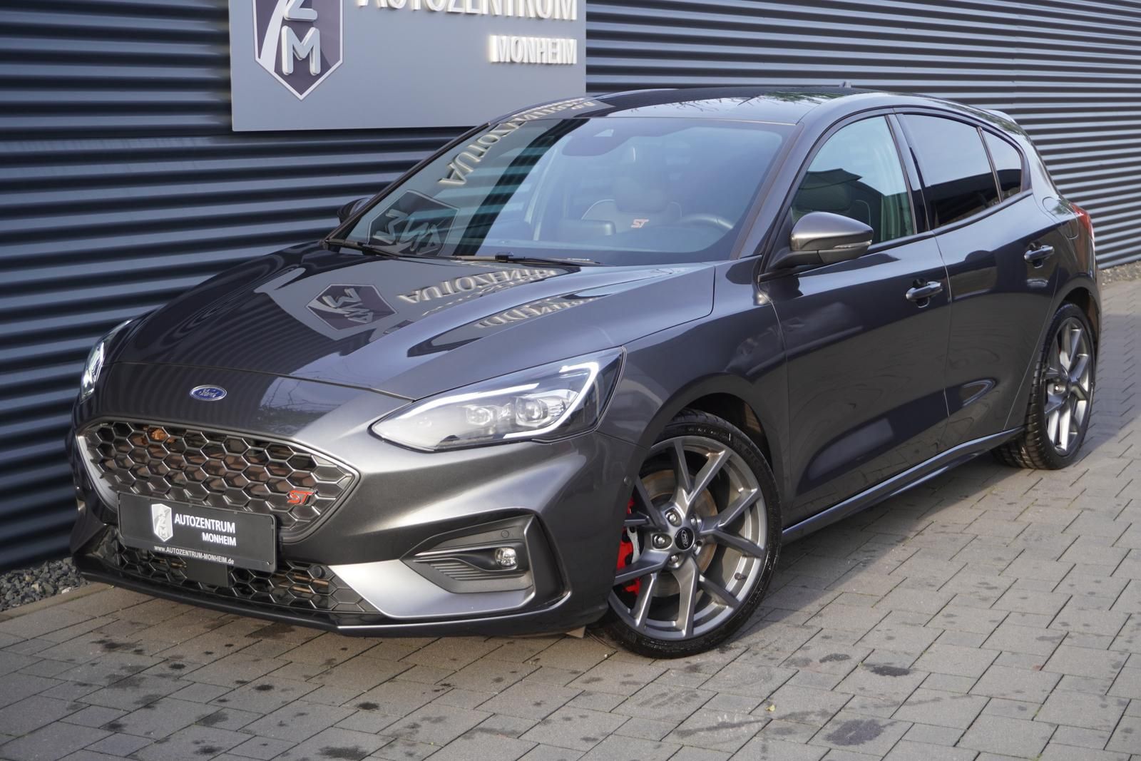 Ford FOCUS ST PERFORMANCE RECARO VIRTUAL KAMERA B&O