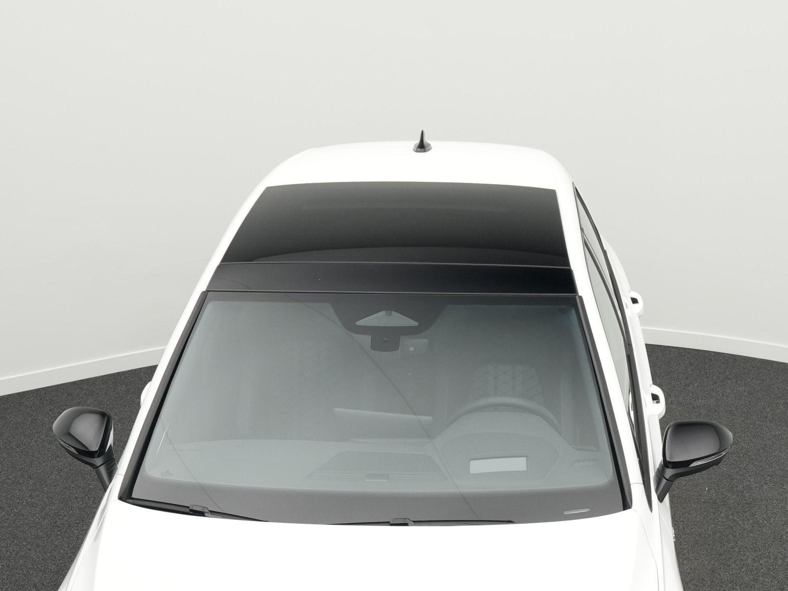Volkswagen Golf VIII R-Line 1.5TSI DSG Black Style*PANO*18", миниатюра 30