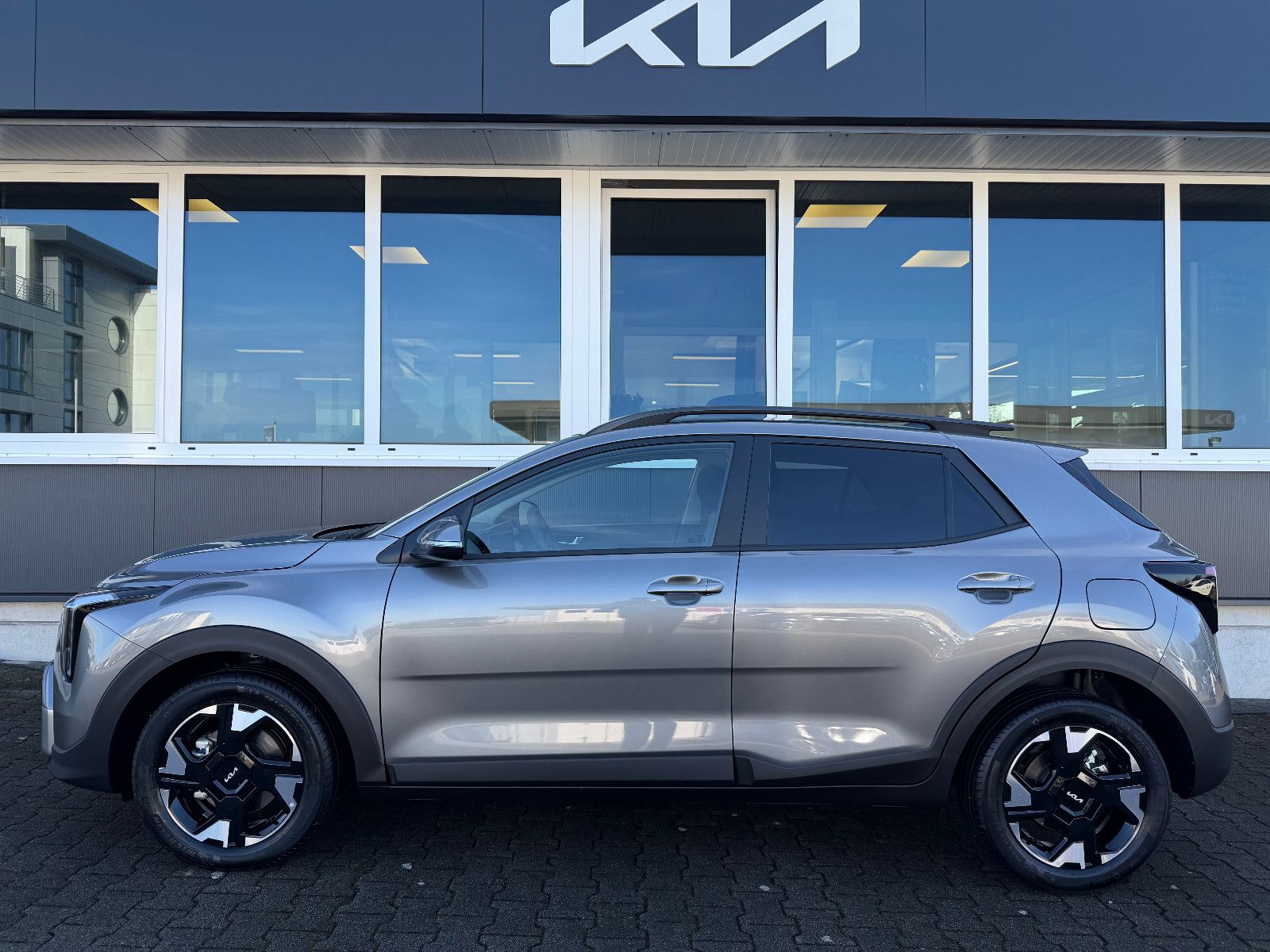 Fahrzeugabbildung Kia Stonic 1.0 T-GDI DCT Vision