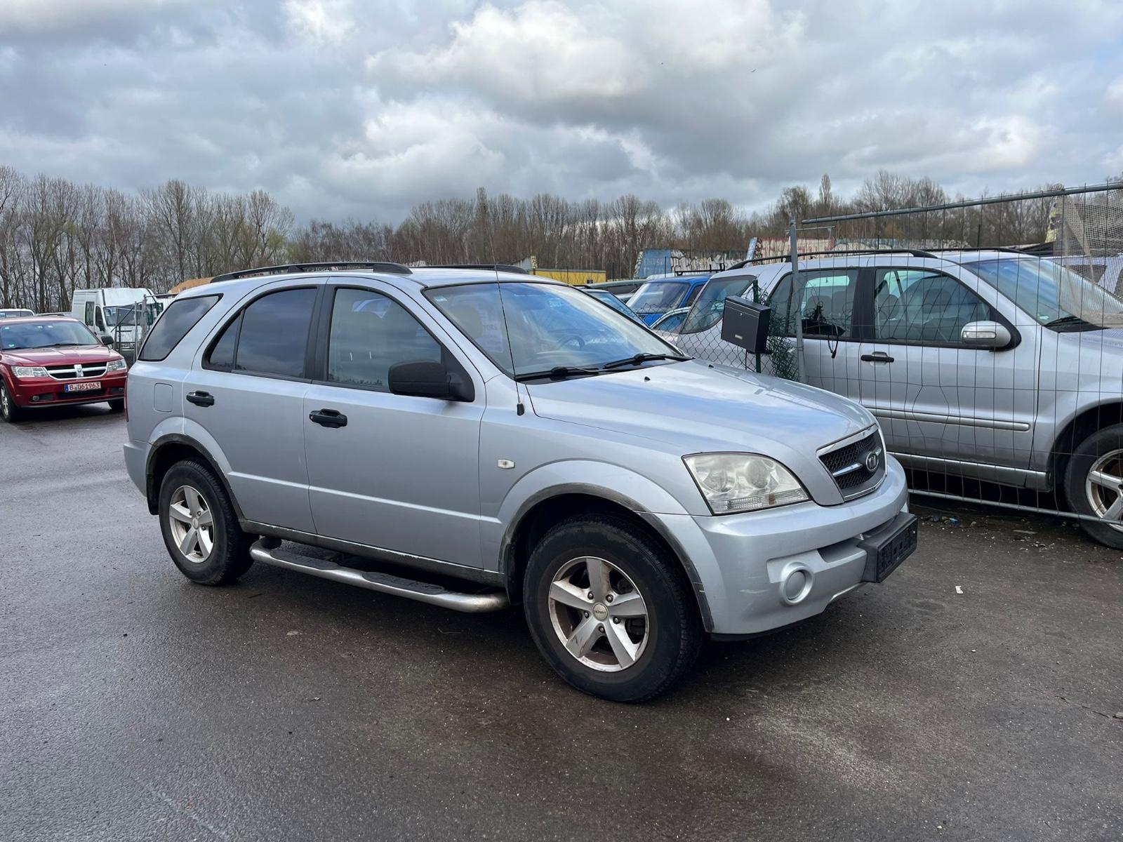 Kia Sorento 2.5 CRDi LX 4X4 .AC. Kupplung schlecht