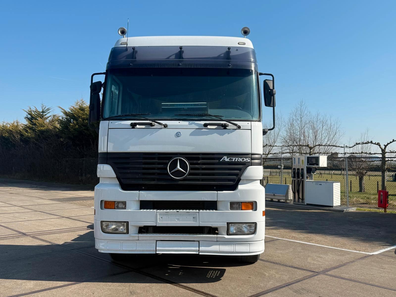Mercedes-Benz ACTROS 1848