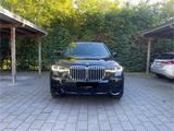 BMW X7 xD40d- 360+ M Sport+ B&W+ Laser+ 22+ HUD - BMW X7 von privat