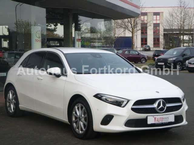 Mercedes-Benz A 200 - Navi, PDC, SHZ, Mult.B.-LED, Alu