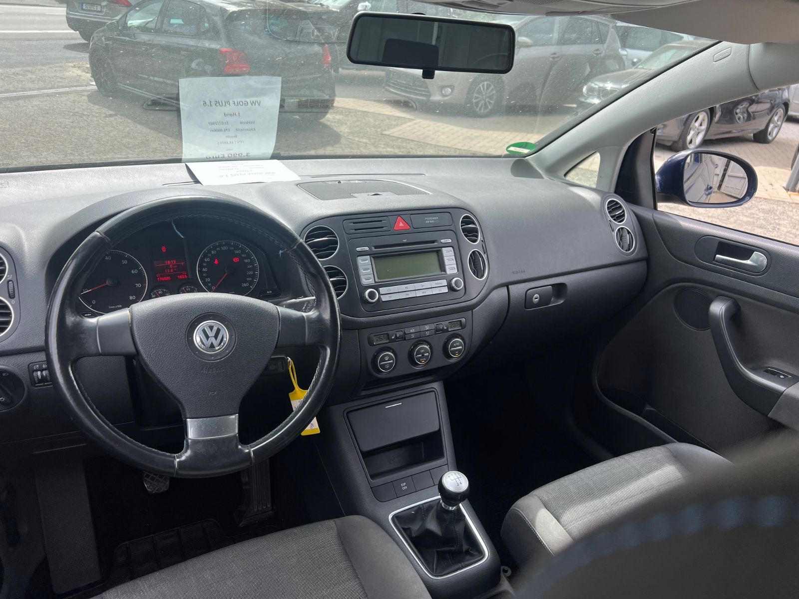 Fahrzeugabbildung Volkswagen Golf Plus V 1.6 Tour * 1.HAND *