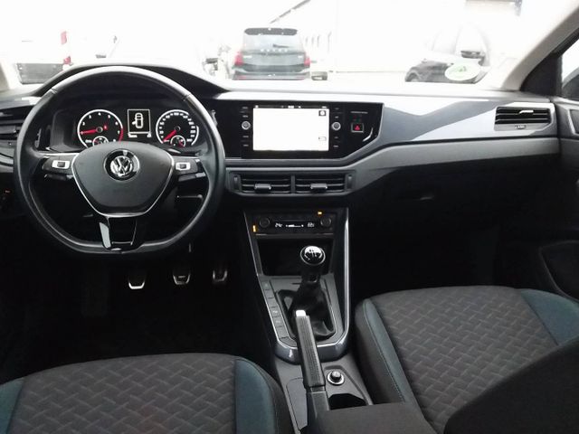 Volkswagen Polo VI 1,0 IQ.DRIVE +Klima 2-Zonen+Navi+Shzg+++