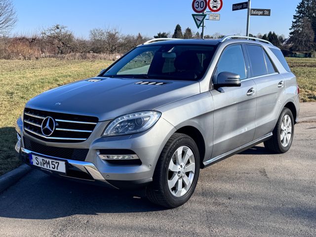 Mercedes-Benz ML 350 BlueTEC 4MATIC Airmatic 20" Standheizung