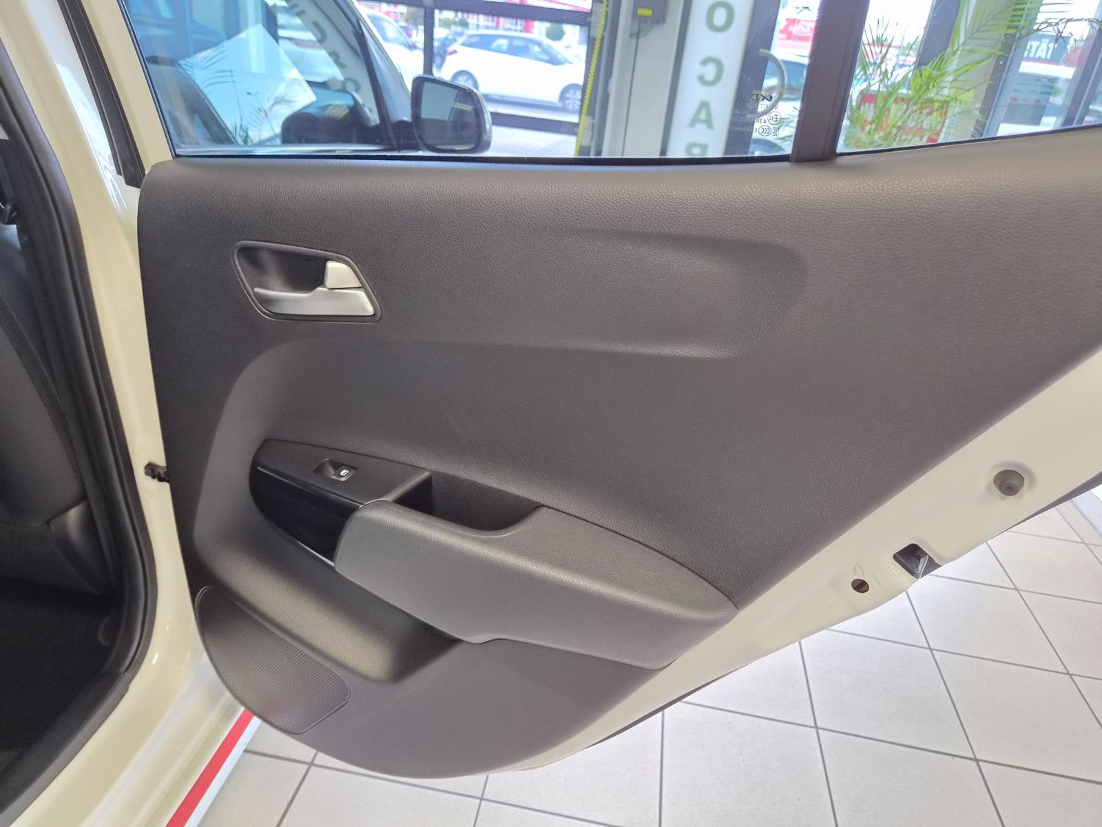 Fahrzeugabbildung Kia Picanto GT-Line / 1. Hand / KAMERA / LEDER