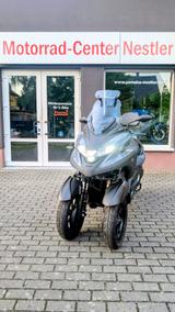 Yamaha Tricity 300  viel orig. Zubehör Garantie bis 29 - YAMAHA TRICITY
