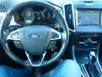 Ford S-Max - 10