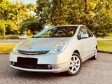 Toyota Prius 1.5  - Toyota Prius: 1.5