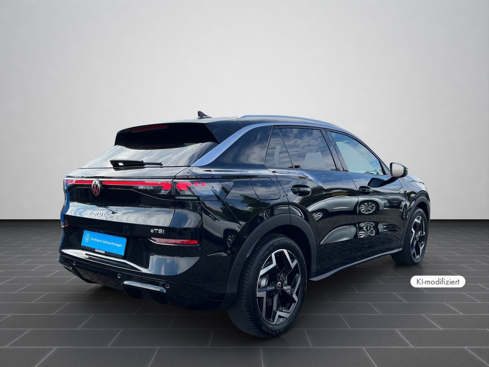 Volkswagen T-Roc 1.5 TSI R-Line DSG AHK Navi Kamera el. H foto 2