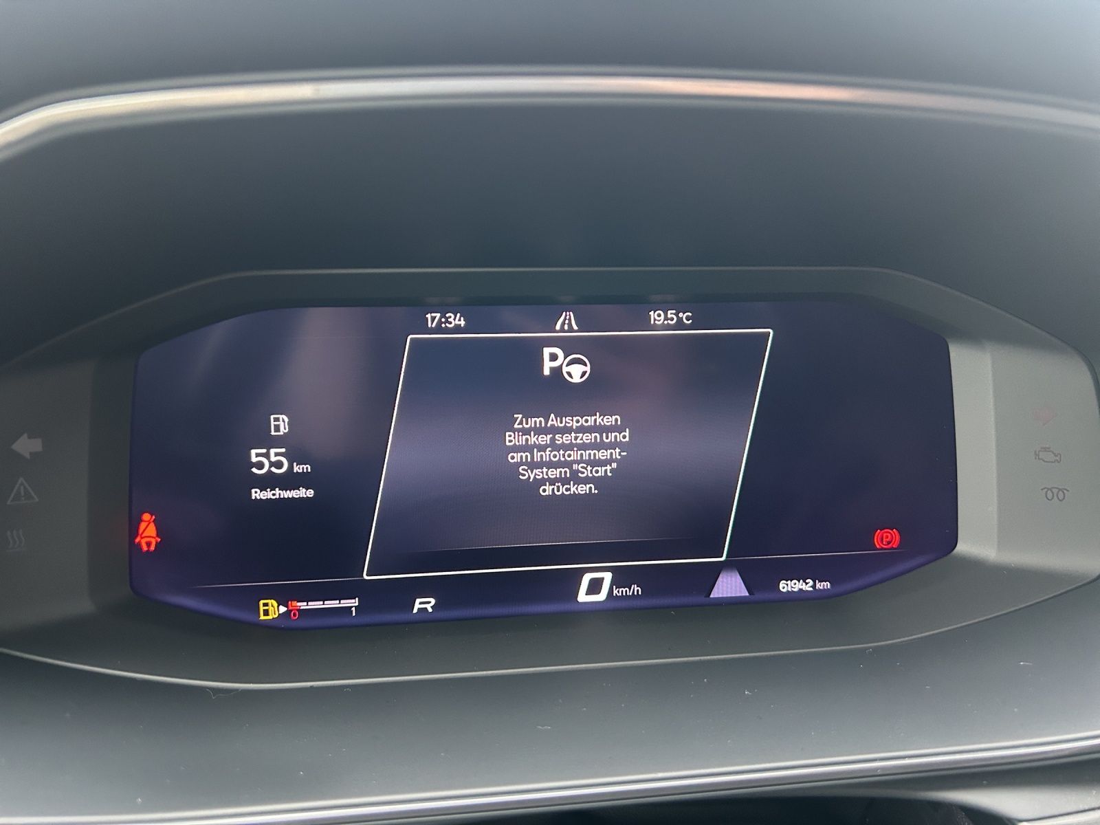 Fahrzeugabbildung CUPRA Formentor DSG LED Navi ACC AHK PANO RFK Virtual