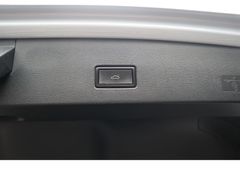 Fahrzeugabbildung Volkswagen T-Roc 4Motion 1hd Navi Tempo Panoo Scheckheftge