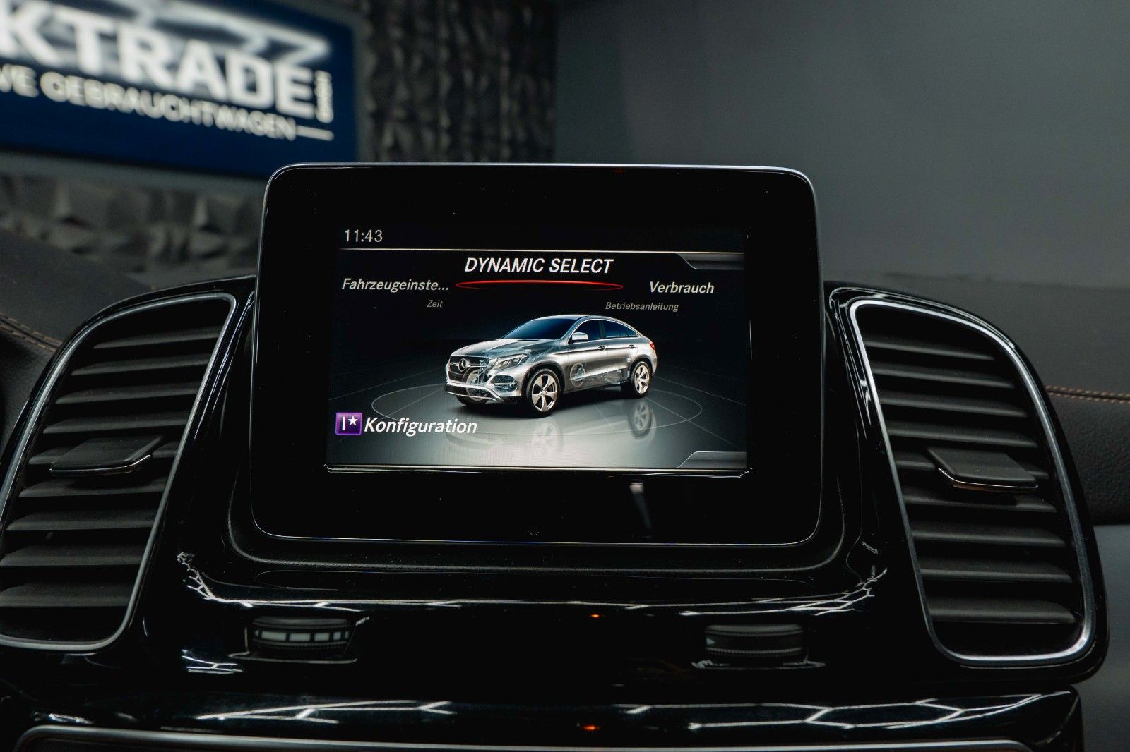 Fahrzeugabbildung Mercedes-Benz GLE 43 AMG Coupe Night-Paket *LED*Kamera*