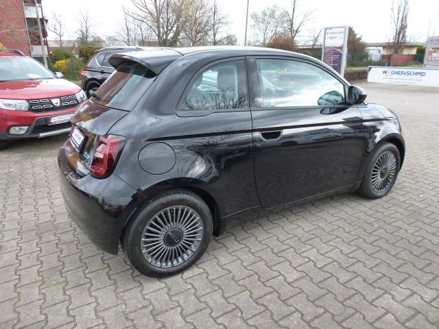 Fahrzeugabbildung Fiat 500e Icon 42 kWh + DAB + Navi