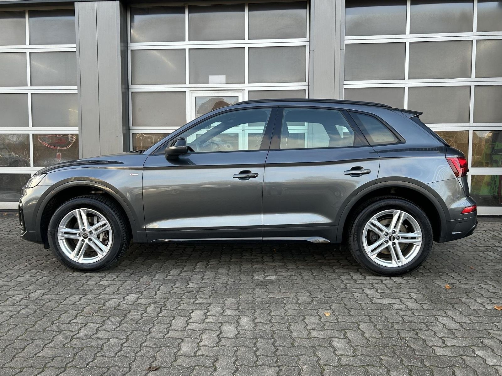 Audi Q5 40 TDI quattro S-line Shz ACC LED Parkhilfe imagem 3