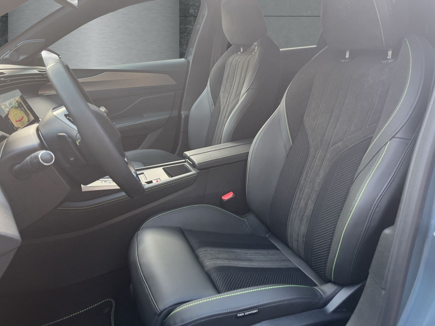 Peugeot 308 - Bild 8