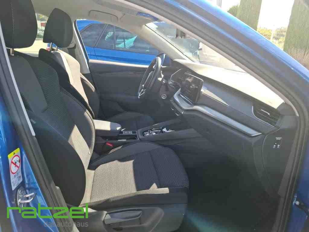 Fahrzeugabbildung SKODA Octavia Combi Ambition 2.0 TDI Navi AHK-klappbar