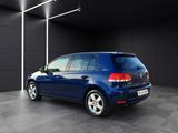 Volkswagen Golf 1.6 TDI Team - Volkswagen Golf aus 2011: 1.6