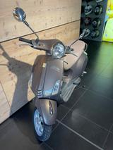 Vespa Primavera 50 4T im Kundenauftrag - VESPA 50 4T
