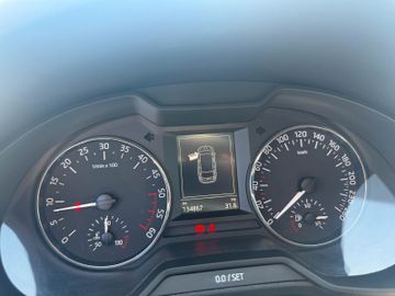 Skoda Octavia - 12