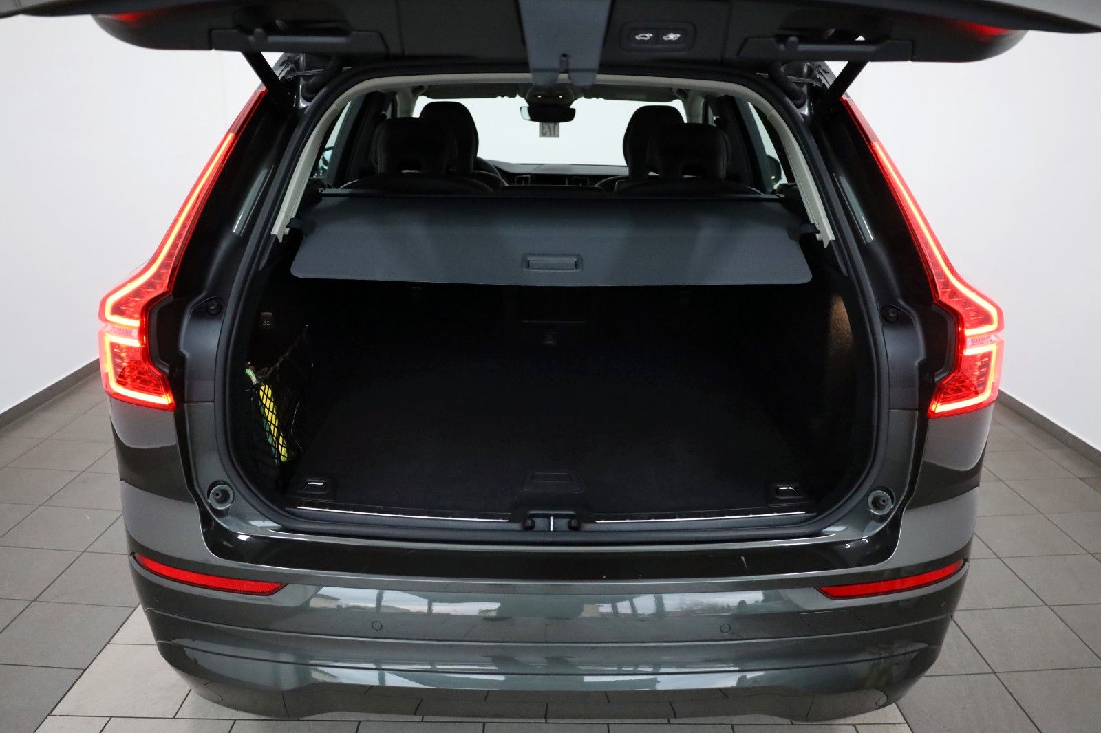 Fahrzeugabbildung Volvo XC60 Momentum Pro Leder,Navi,LED,Panorama,Kamera