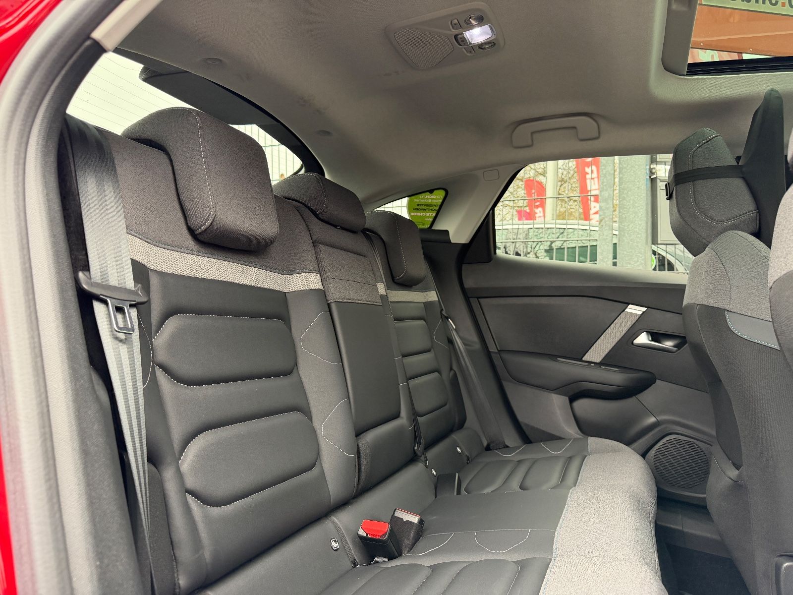 Fahrzeugabbildung Citroën C4 Lim. Max*PANO*HEADUP*KAMERA*TEILLEDER*PDC*ALU