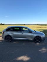 Skoda Rapid 1.4 TSI DSG Style+ Spaceback Style+ - Skoda Rapid mit Panoramadach