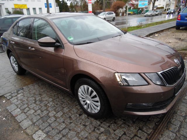 Skoda Octavia Lim. Ambition